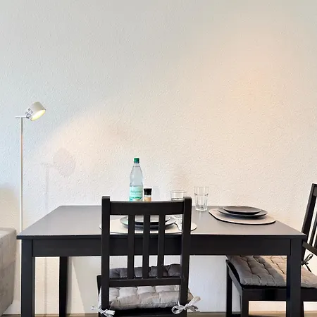Gemuetliches Mosel I 1 Schlafzimmer I Balkon I Kostenloser Parkplatz I Mosel Nah * Koblenz (Rhineland-Palatinate)