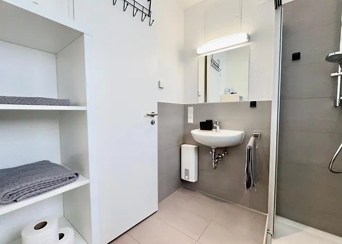 Gemuetliches Mosel I 1 Schlafzimmer I Balkon I Kostenloser Parkplatz I Mosel Nah * Koblenc